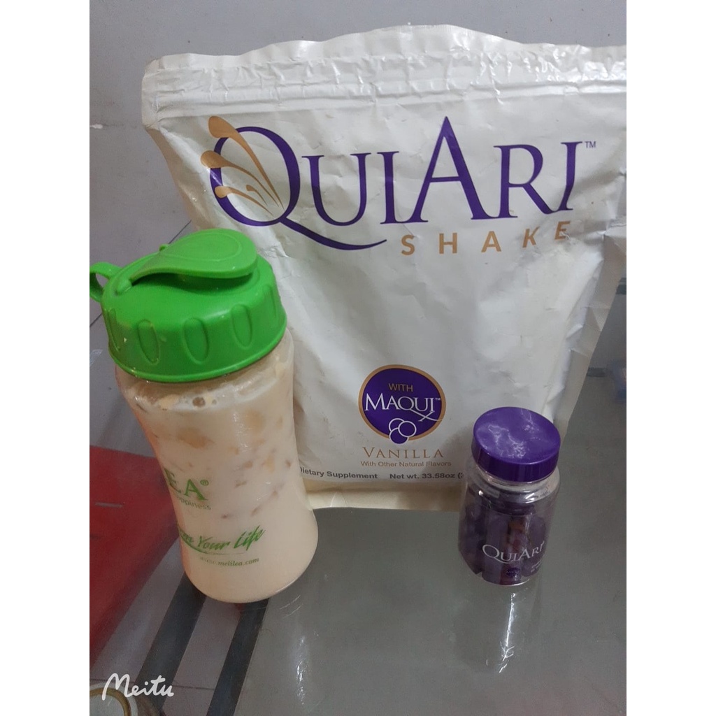 Bộ Quiari giảm cân gồm bột Quiari Shake 950g và một lọ Quiari Energy 60 viên