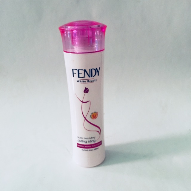 Nước hoa hồng Fendy 200ml