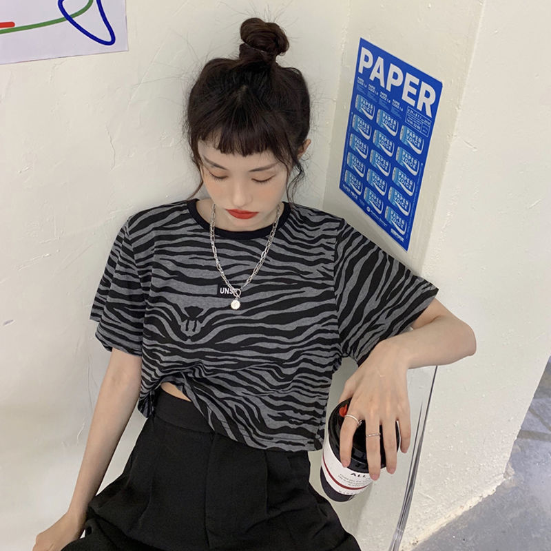 Áo Thun Lửng Tay Ngắn Dáng Rộng Kẻ Sọc Ngang Trẻ Trung Cá Tính Hợp Thời Trang | BigBuy360 - bigbuy360.vn