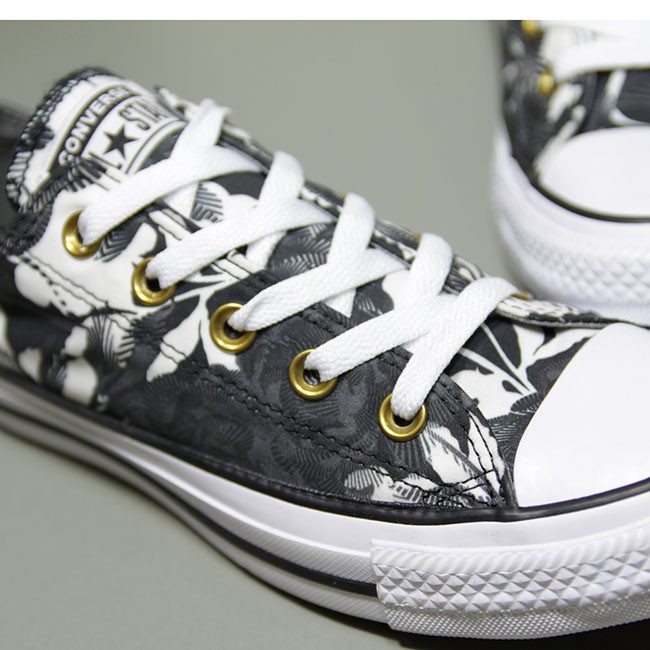 Giày Converse thấp cổ vải họa tiết CTVH41