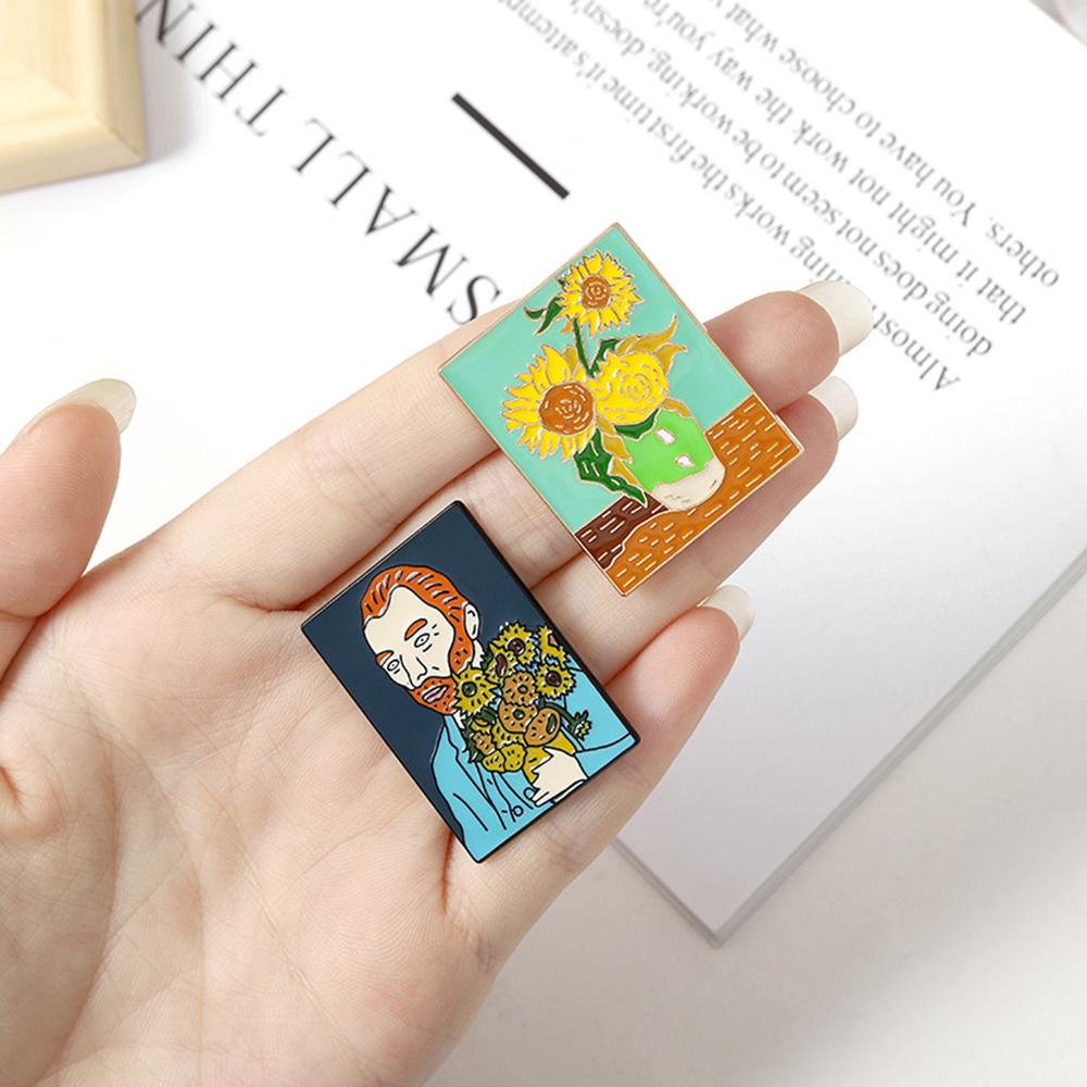 Huy Hiệu Cài Áo Hình Tranh Van Gogh Tráng Men Độc Đáo