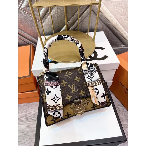 TÚI XÁCH LV TẶNG KÈM KHĂN