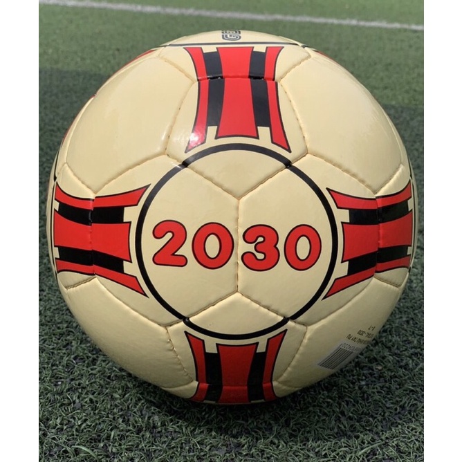Quả bóng đá Futsal GERU STAR 2030 khâu tay chất lượng( tặng kim bơm và lưới)