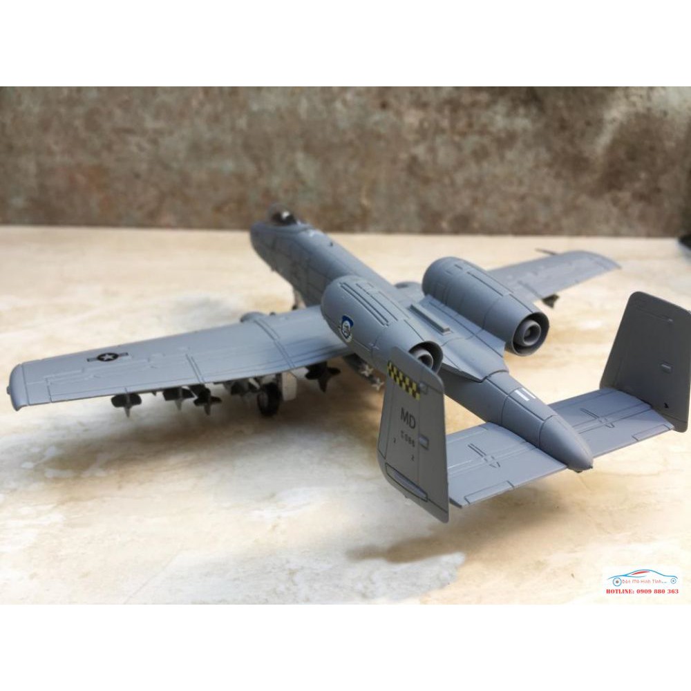 ​Mô hình máy bay Tiêm kích A-10  tỷ lệ 1:100