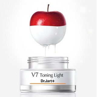 Kem dưỡng da mặt V7 15ml