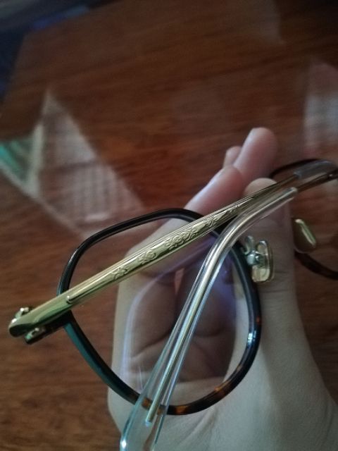 Pass kính lyystore | BigBuy360 - bigbuy360.vn