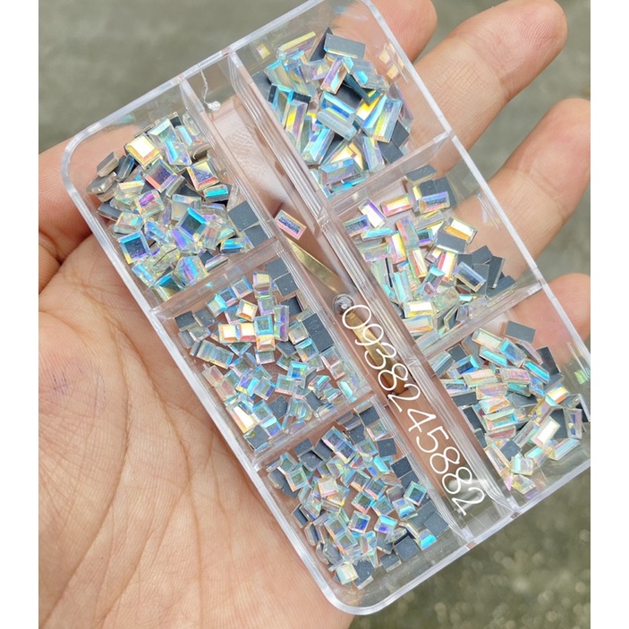 Đá kiểu vuông - chữ nhật có 3 màu