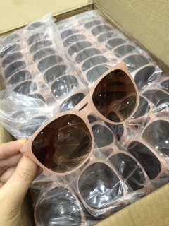 KÍNH H&M XUẤT MỸ