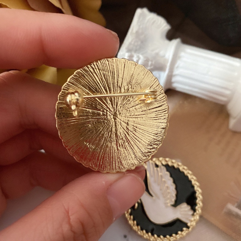 Ghim Cài Áo Kim Loại Hình Đôi Chim Bồ Câu Dễ Thương