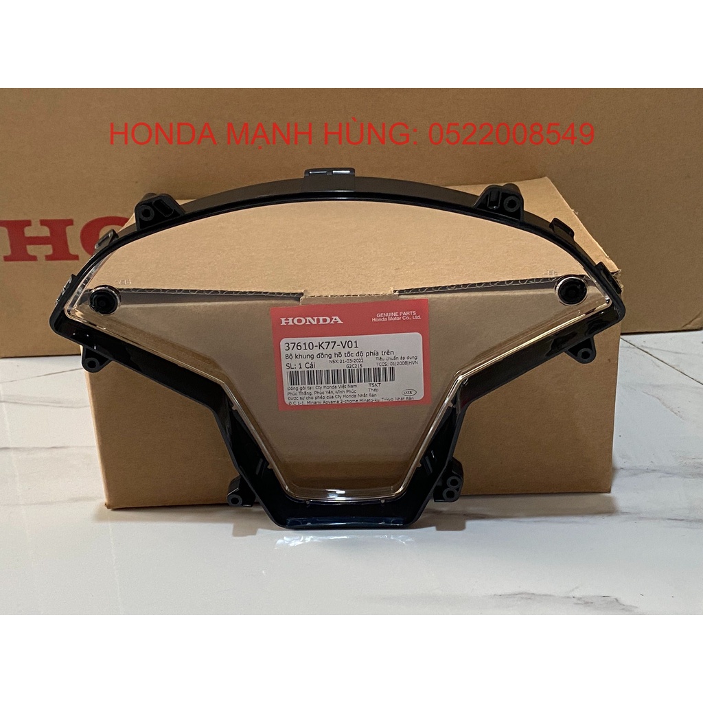 Bộ khung đồng hồ tốc độ phía trên - Kính đồng hồ HONDA SH 125&150 năm 2017-2018-2019. 37610K77V01