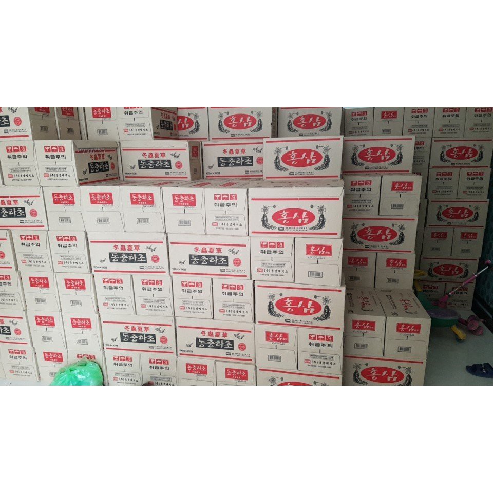 Nước Đông Trùng Hạ Thảo Hàn Quốc, Hộp 10 chai*100ml | BigBuy360 - bigbuy360.vn
