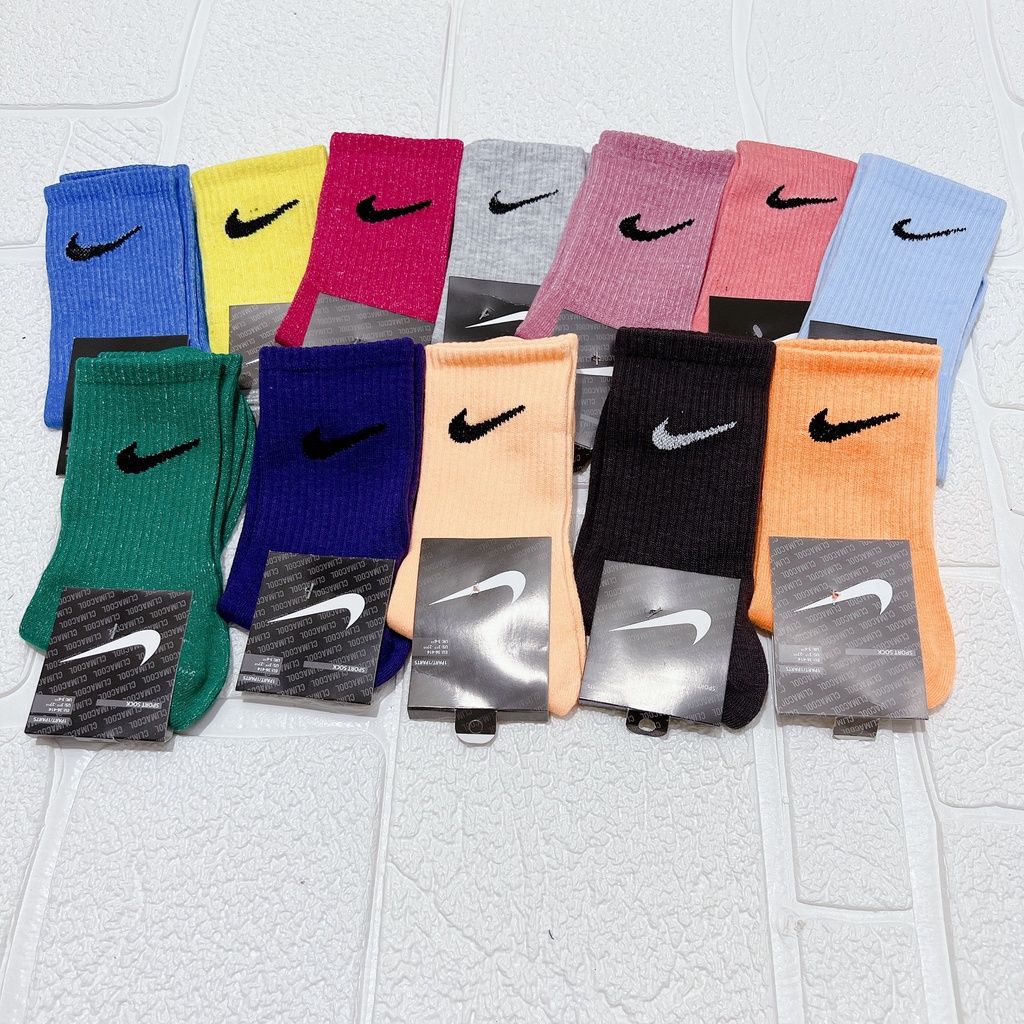 Tất Cổ Cao Nike Sắc Màu phong cách