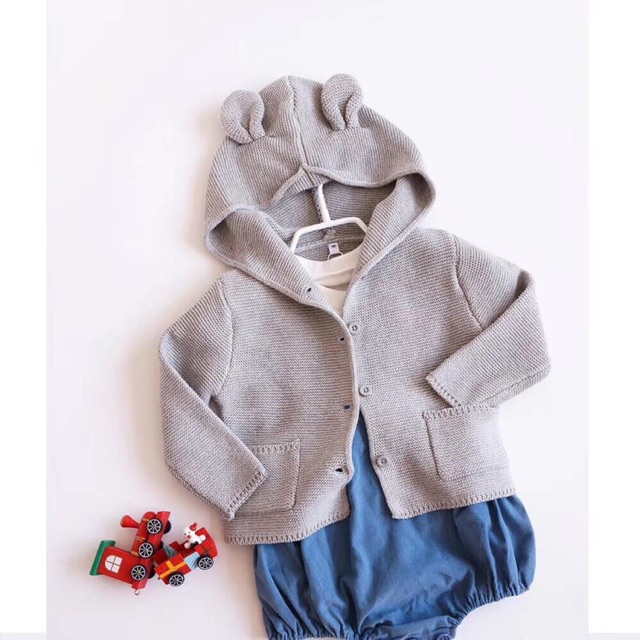 Áo len tai gấu Zara bé trai