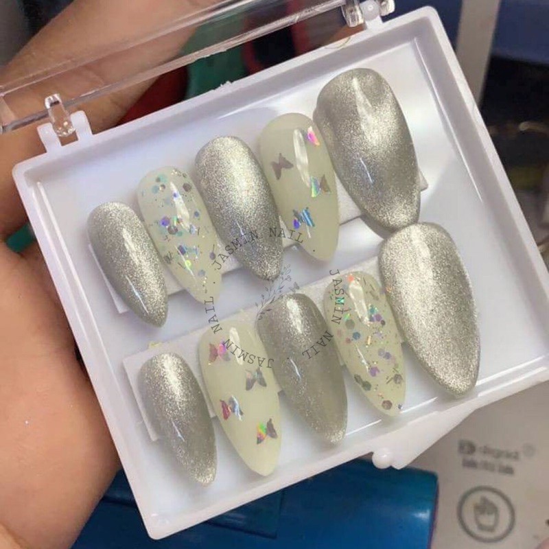 [Mã NHUQAD giảm 10% đơn 100k] Nailbox móng thiết kế sẵn mẫu mắt mèo ẩn bướm phản quang