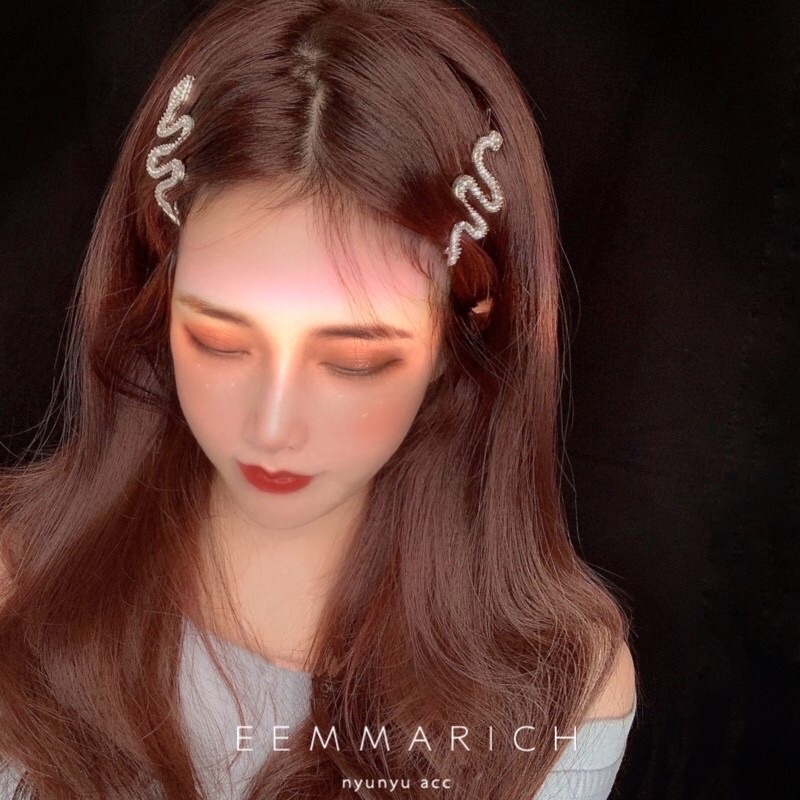 Kẹp tóc Rắn đính đá ph a lê xịn sò  đi chơi, dạo phố siêu sang chảnh (HOT🔥]