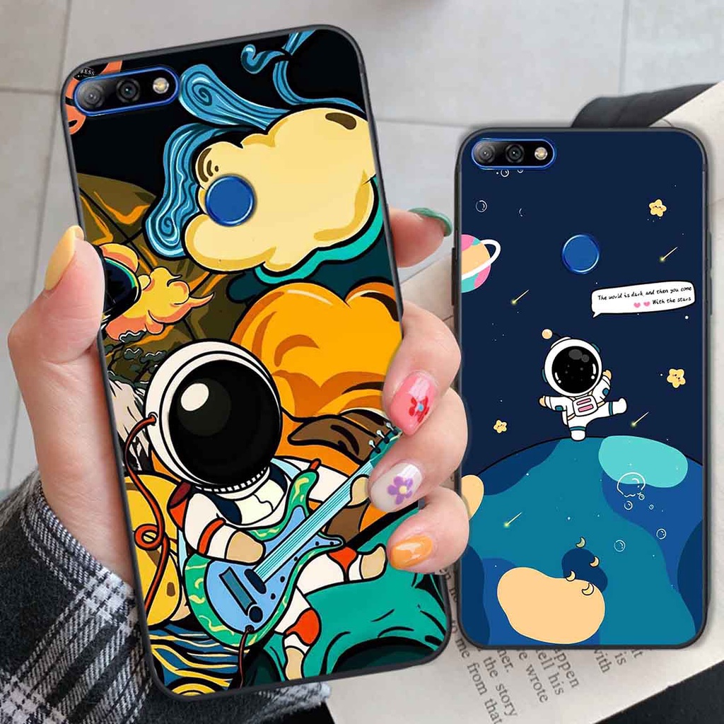 Ốp Huawei Y7 Prime 2018 / Y7 Pro 2018 in hình vũ trụ, phi hành gia bầu trời cute dễ thương