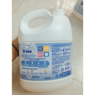 NƯỚC GIẶT DNEE THÁI LAN CAN 3000ML