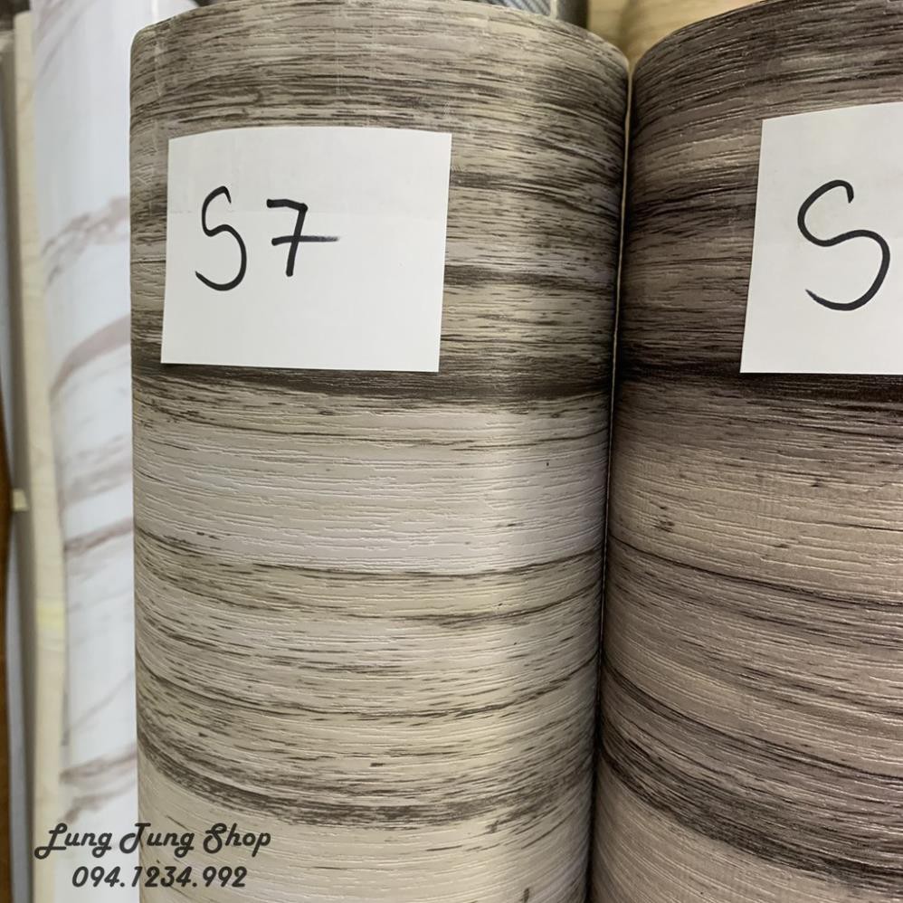 Simili lót sàn vân gỗ nhám nổi trên bề mặt như thật