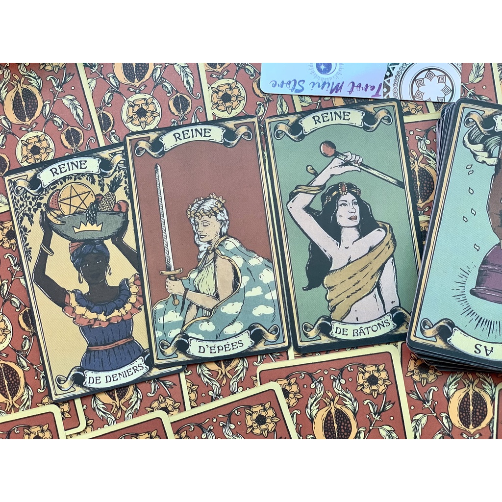 Bộ bài The Sacred Sisterhood 78 lá size gốc cán mờ