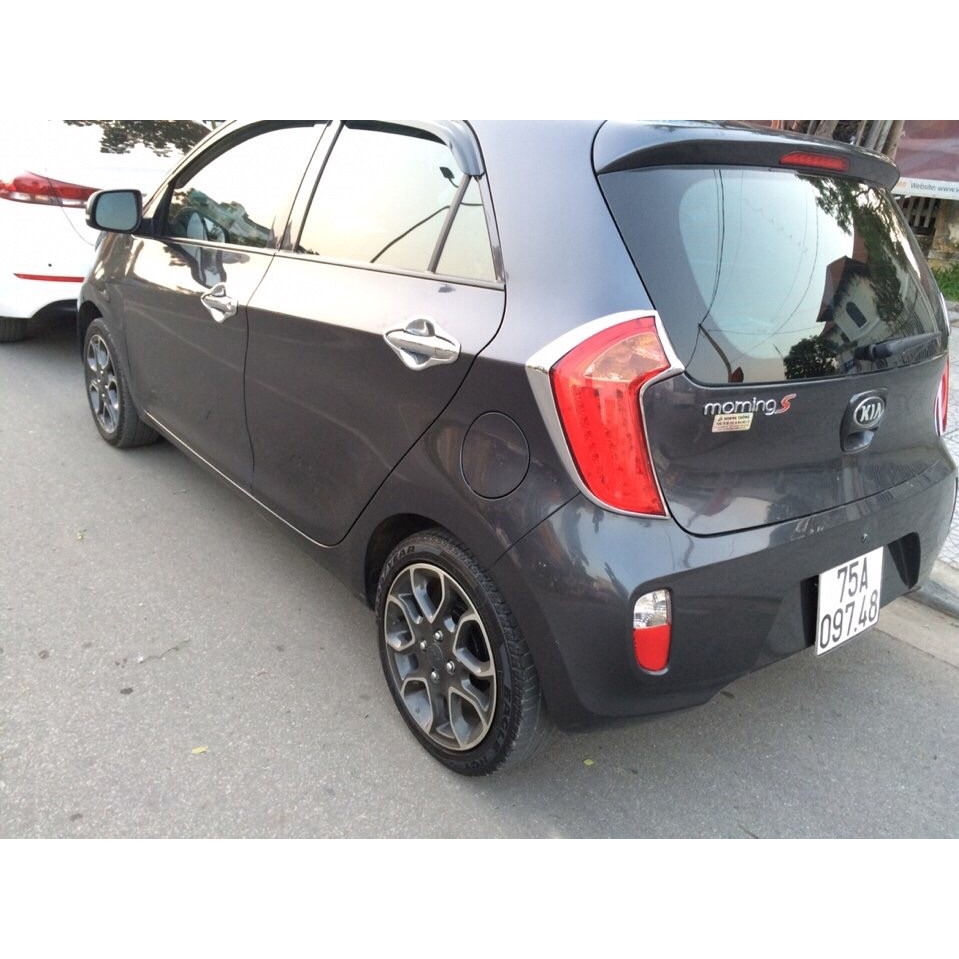 Ốp đèn pha hậu Kia Morning 2012+