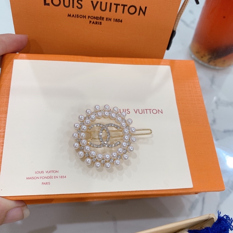 Kẹp mái chaneI xinh [ HÀNG MỚI VỀ]