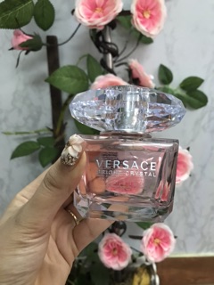 Nước hoa Versace Bright Crystal