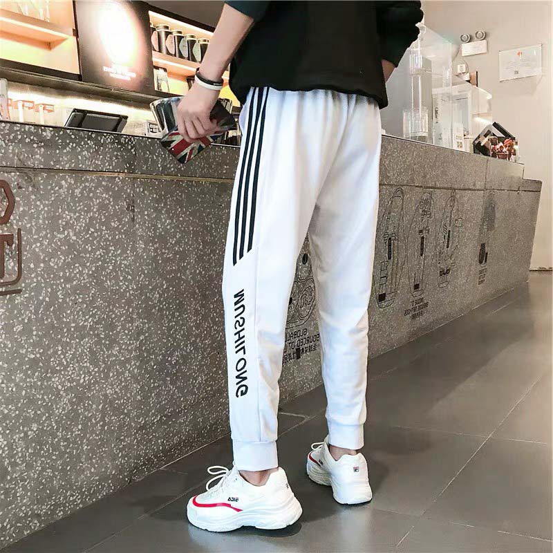 Quần jogger nam phối sọc xanh