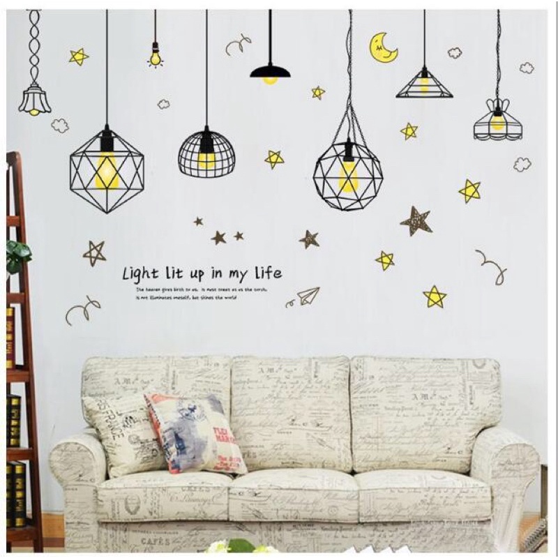 Decal dán tường đèn vàng trang trí phòng khách