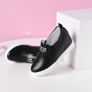 Giày Slip On Độn Đế