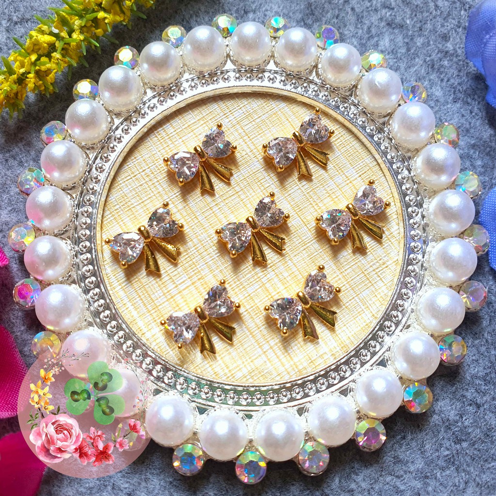 Mã SR009 . Charm kim loại dòng cao cấp đính đá trang trí móng siêu xinh.