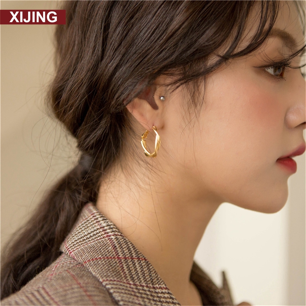 Khuyên tai kim loại dạng xoắn màu vàng / bạc cổ điển thời trang cho nữ