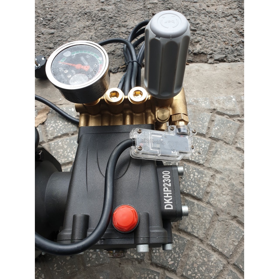 Máy Rửa Xe Dekton Công Suất 2300W DK-HPW2300 - Tặng Bình Bọt 1L