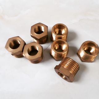 Cút nối ren thau ngoài 21mm giảm ren trong 13mm