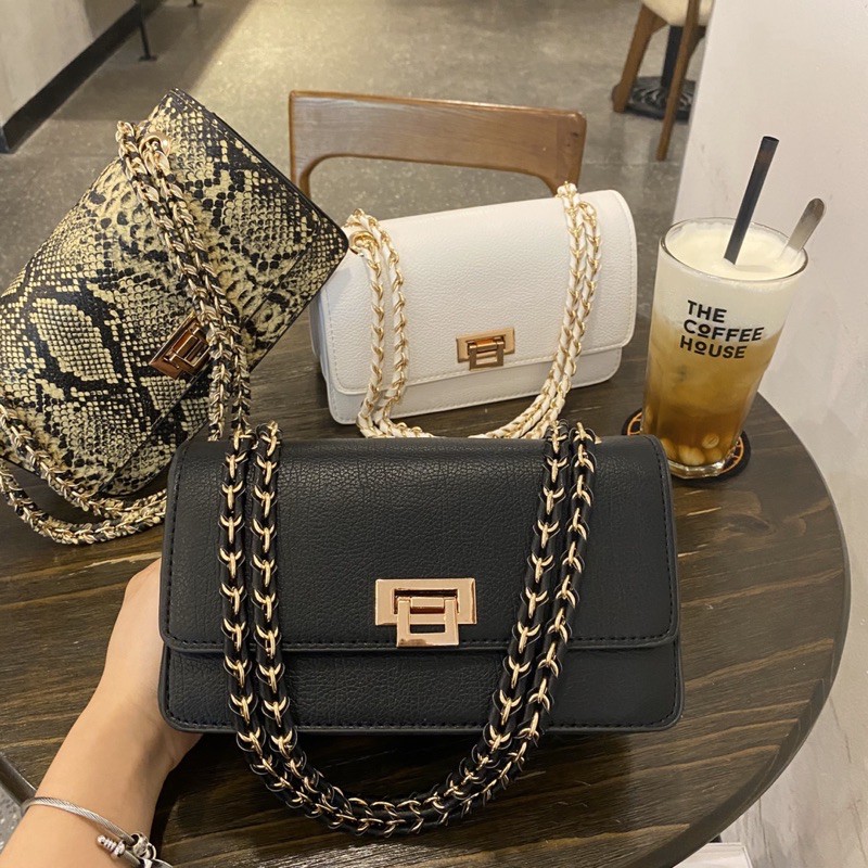 BÁN SỈ TÚI C.KK KHOÁ GẬP 3 MÀU CHO NỮ | BigBuy360 - bigbuy360.vn