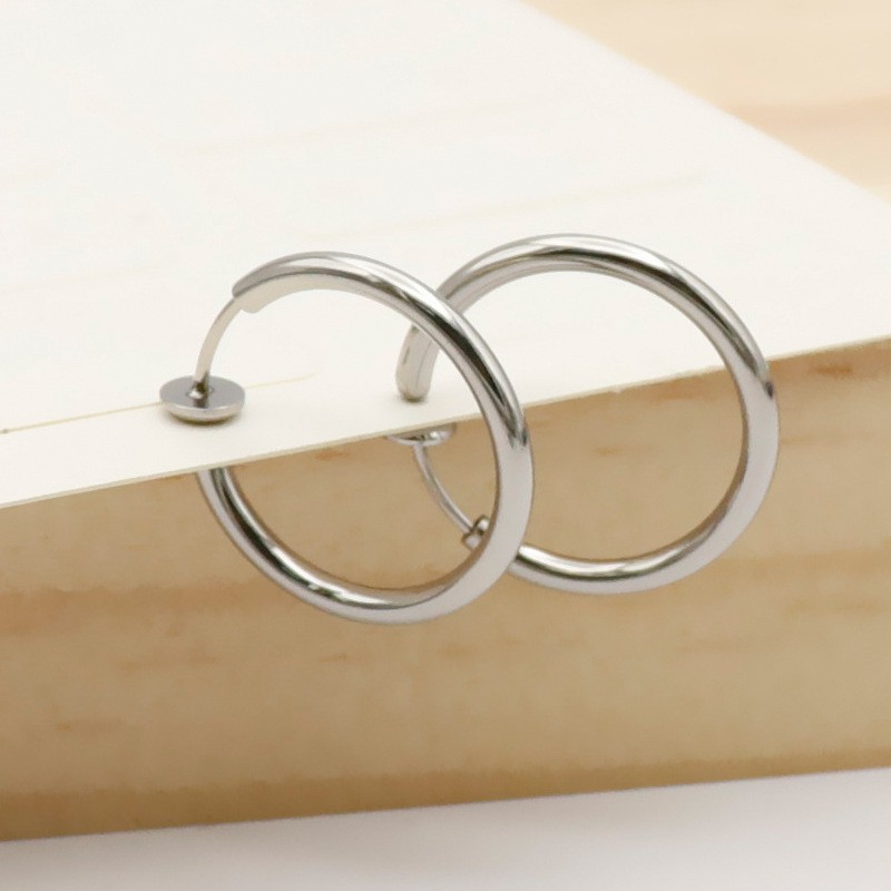 Khuyên tai nam tròn dạng kẹp KC Asta Accessories màu bạc đen đẹp - HT KC (1 chiếc)