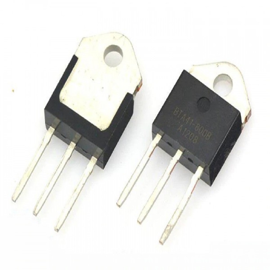2P4M Thyristor SCR TO220 2A 400V