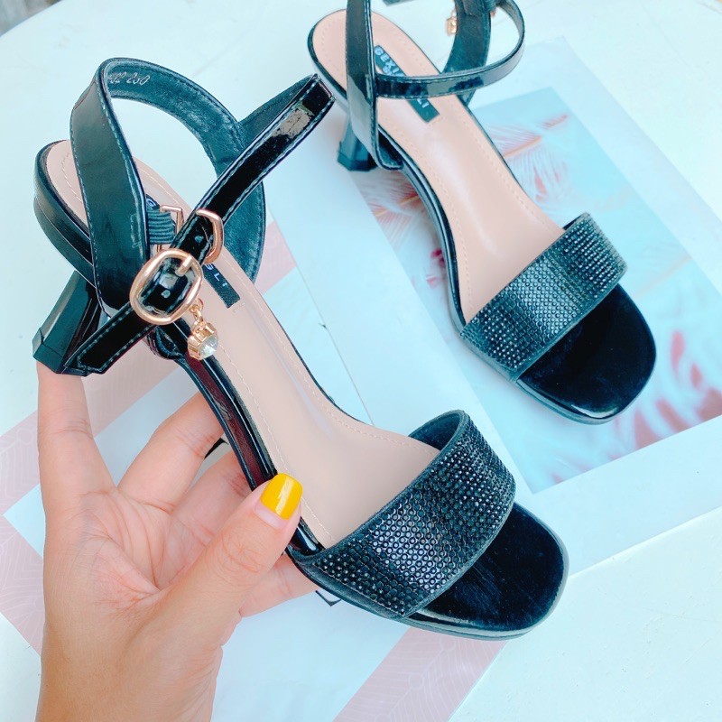 m6653-32 Sandal nữ quai ngang đính đá giày cao gót nữ thời trang giày công sở nữ guốc nữ đẹp sandal dáng cơ bản