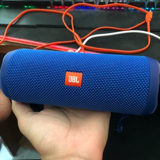 JBL Flip 4
