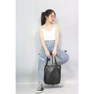 Áo 2 dây chất lụa đẹp, ảnh shop tự chụp