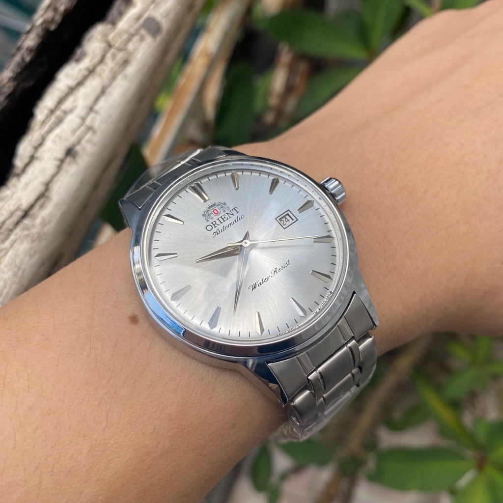 Đồng hồ nam O.rient dây thép không gỉ, máy pin