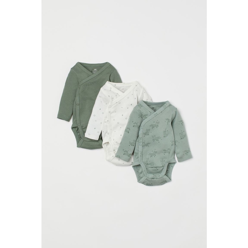 Set 3 bodysuits dài tay bé trai, tone xanh lá in hình cáo, sz 2-4m đến 6-9m, Hờ mờ JP săn SALE