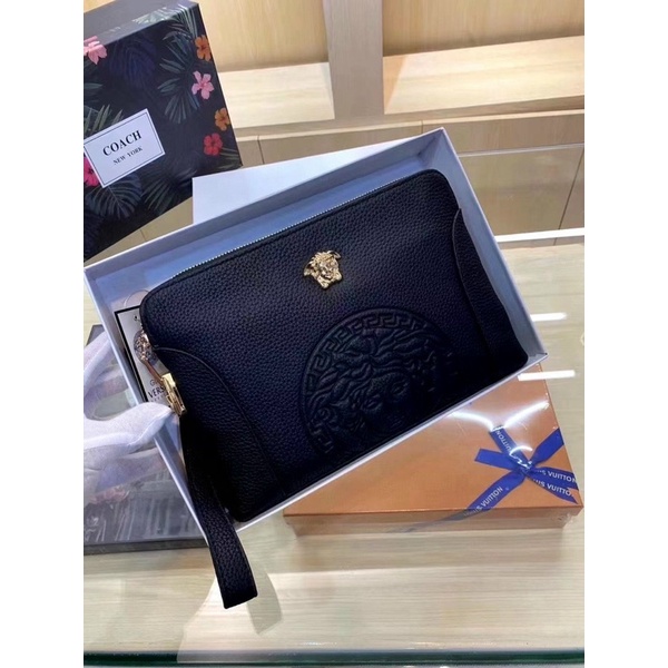 Tú ví cầm tay thời trang