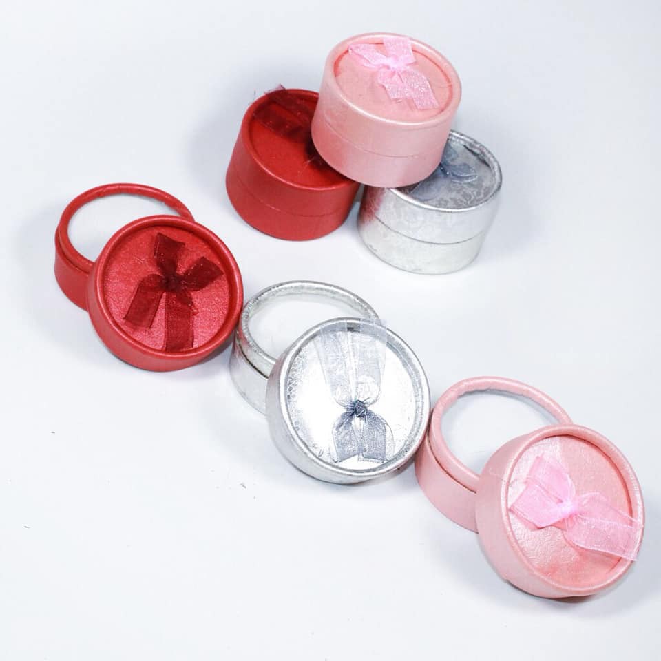 [ Sỉ 1 lố 30 hộp trang sức tròn lót nhung nhiều màu cực đẹp