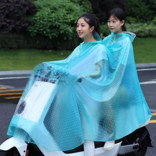 Áo mưa chấm bi Thành Long