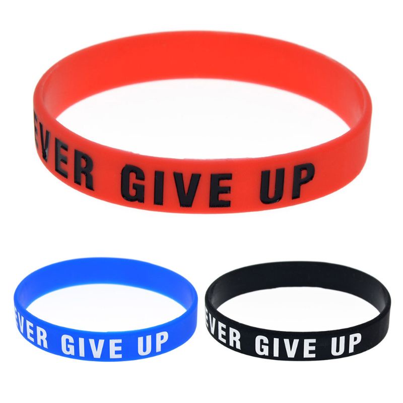 Vòng đeo tay thể thao bằng silicon cao su co giãn in chữ never give up truyền cảm hứng nhiều màu sắc