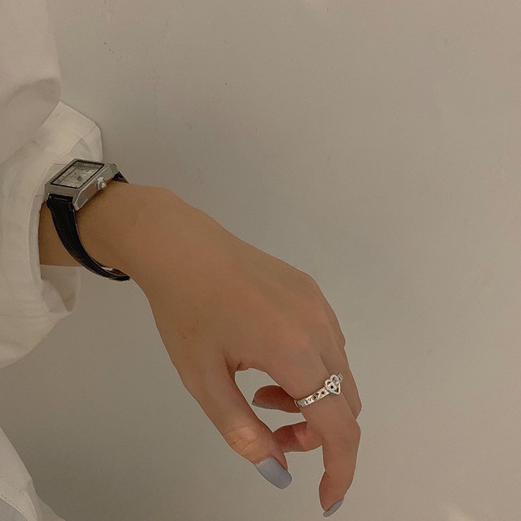 Nhẫn họa tiết thắt lưng tình yêu thiết kế cá tính ngón tay trỏ thời trang