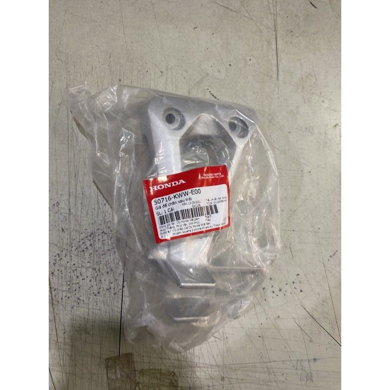 Báng Nhôm gác chân sau Wave S110 Zin Hãng