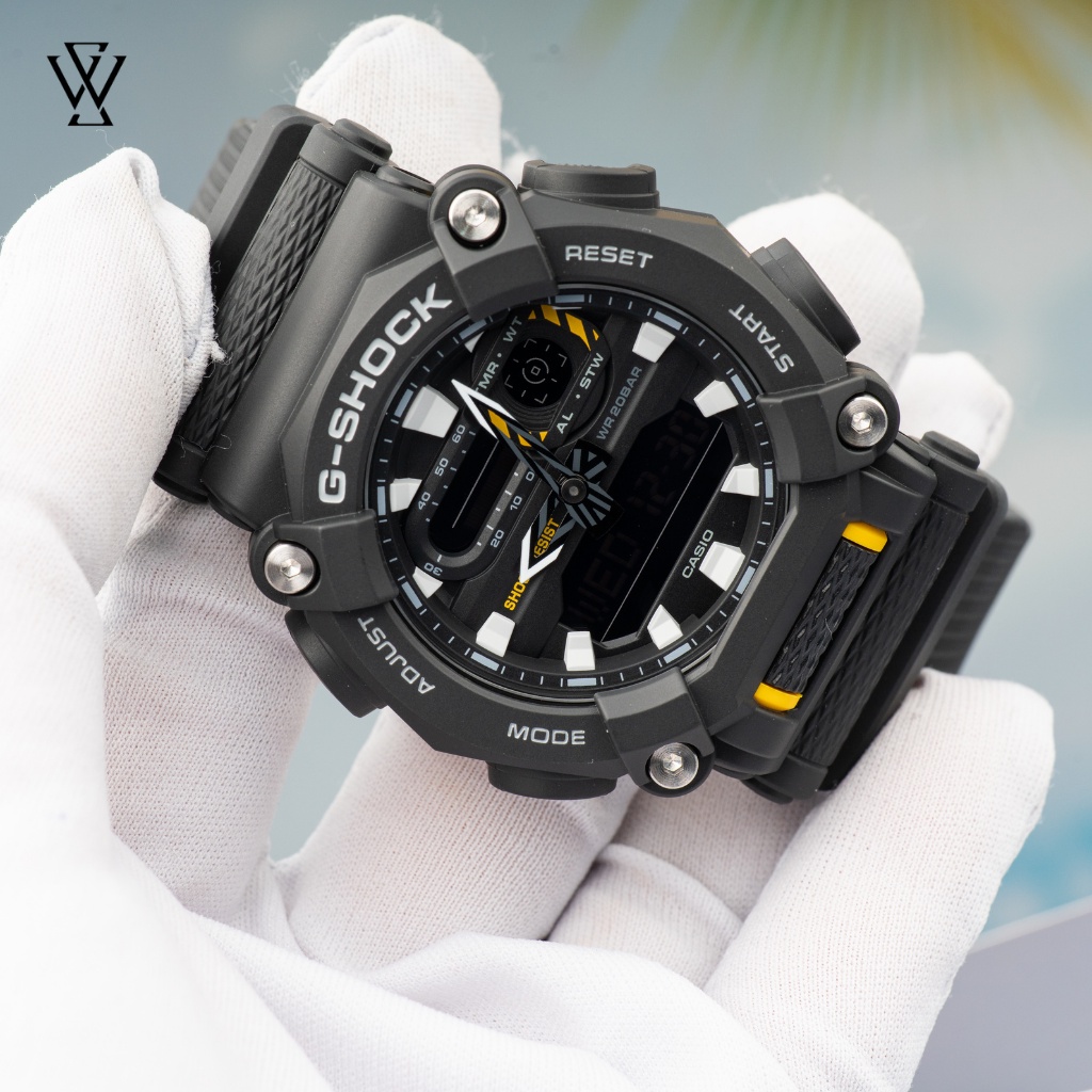 Đồng Hồ Điện Tử Nam Casio G-Shock WATCHSTORE GA-900-1ADR Thiết Kế Mặt Kính Khoáng Tròn 49.5mm, Vỏ Và Dây Nhựa Bền Bỉ