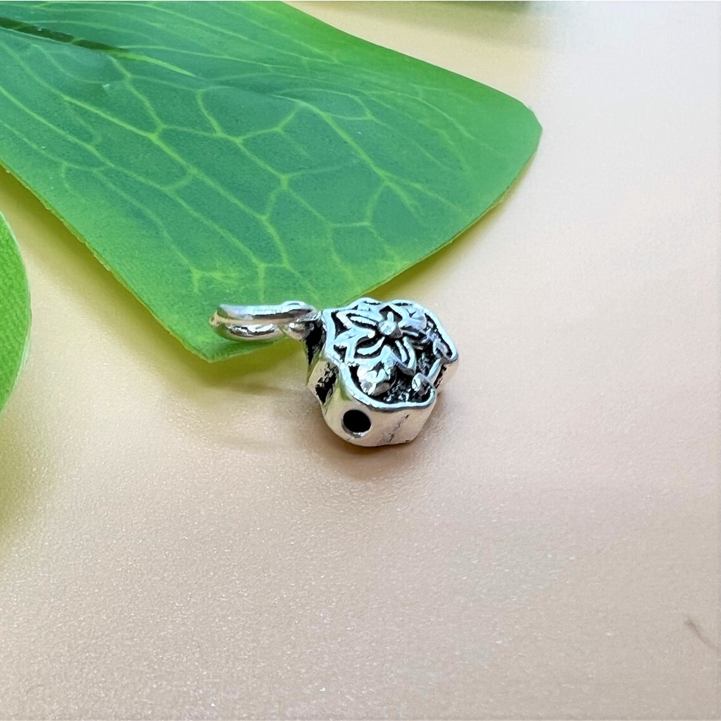 Charm móc treo túi tiền hoa văn bạc thái - Charm Bạc 925 - Mã CA865