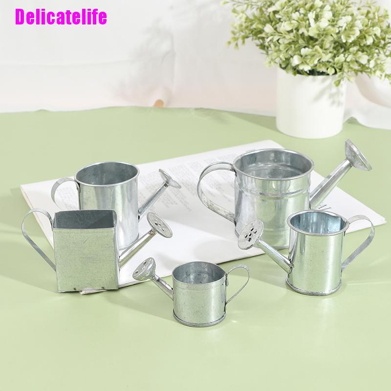 Bình tưới nước mini bằng kim loại trang trí nhà búp bê